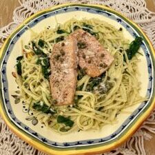 Lemon & Kale Pesto w/Pasta & Salmon